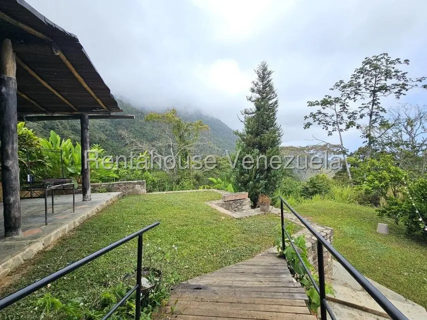 Casa (Multipes Niveles) en Venta en Galipan, Distrito Metropolitano - 34