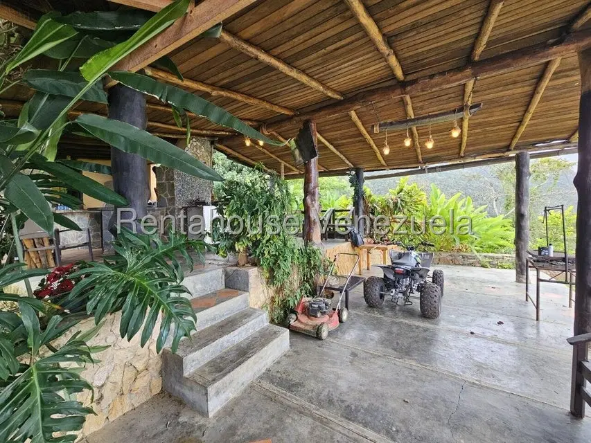 Casa (Multipes Niveles) en Venta en Galipan, Distrito Metropolitano - 39