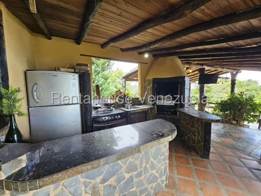 Casa (Multipes Niveles) en Venta en Galipan, Distrito Metropolitano - 40