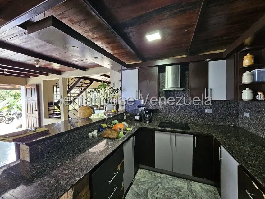 Casa (Multipes Niveles) en Venta en Galipan, Distrito Metropolitano - 49