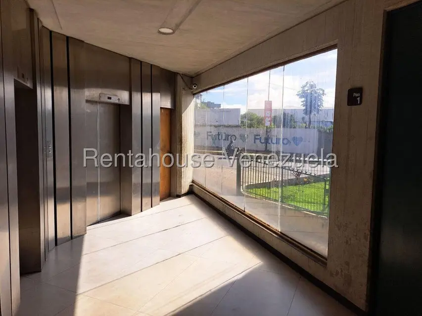 Comercial (Oficina) en Alquiler en Los Ruices, Distrito Metropolitano - 2