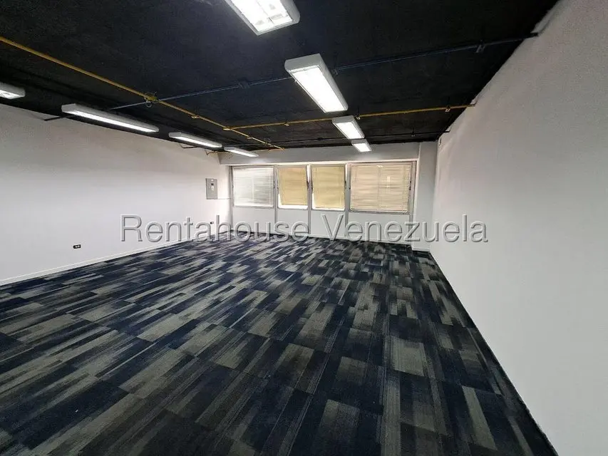 Comercial (Oficina) en Alquiler en Los Ruices, Distrito Metropolitano - 11