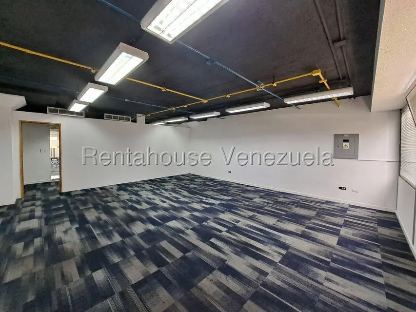 Comercial (Oficina) en Alquiler en Los Ruices, Distrito Metropolitano - 12