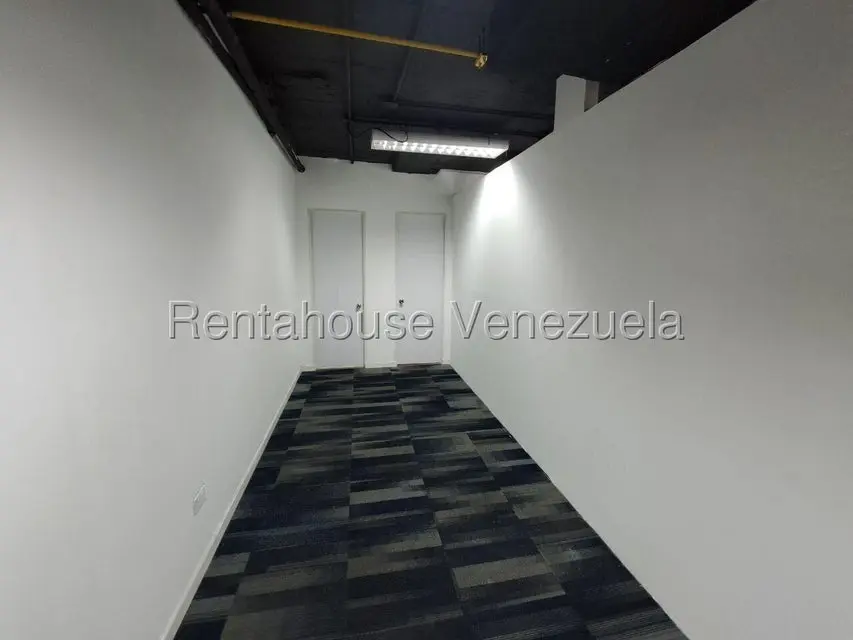 Comercial (Oficina) en Alquiler en Los Ruices, Distrito Metropolitano - 13