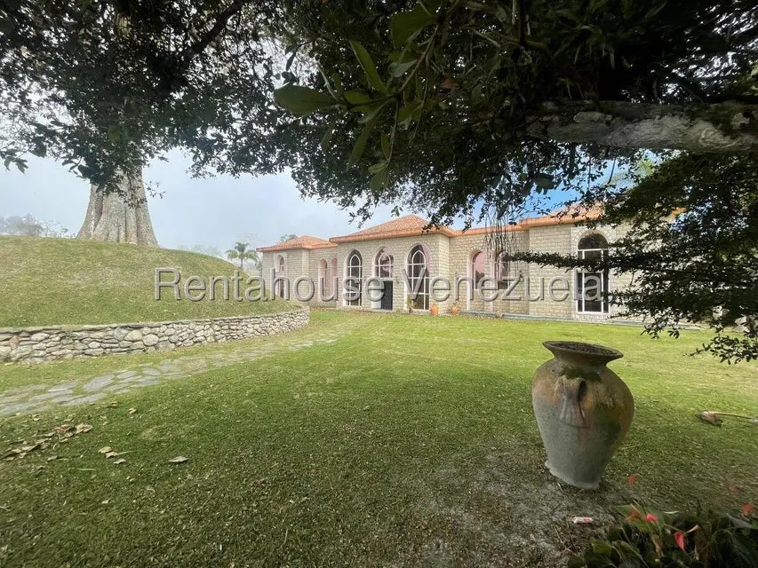 Casa (1 Nivel) en Venta en Finca Campo Alegre, Miranda - 3