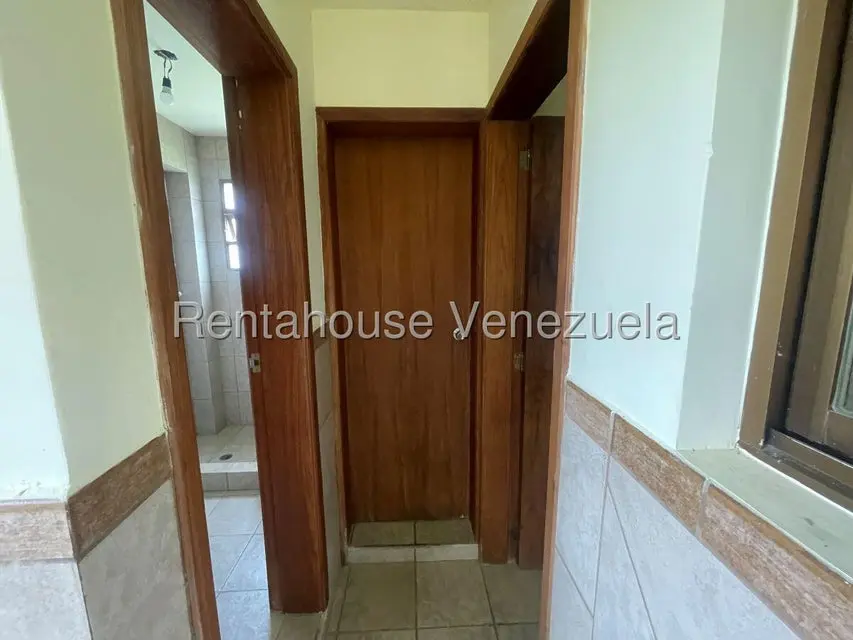 Casa (1 Nivel) en Venta en Finca Campo Alegre, Miranda - 39