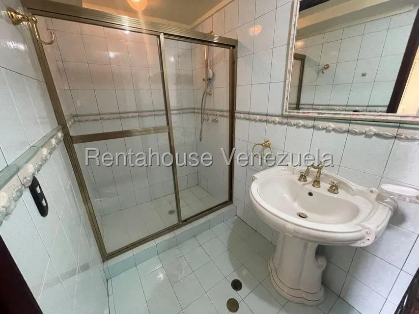 Casa (1 Nivel) en Venta en Finca Campo Alegre, Miranda - 55