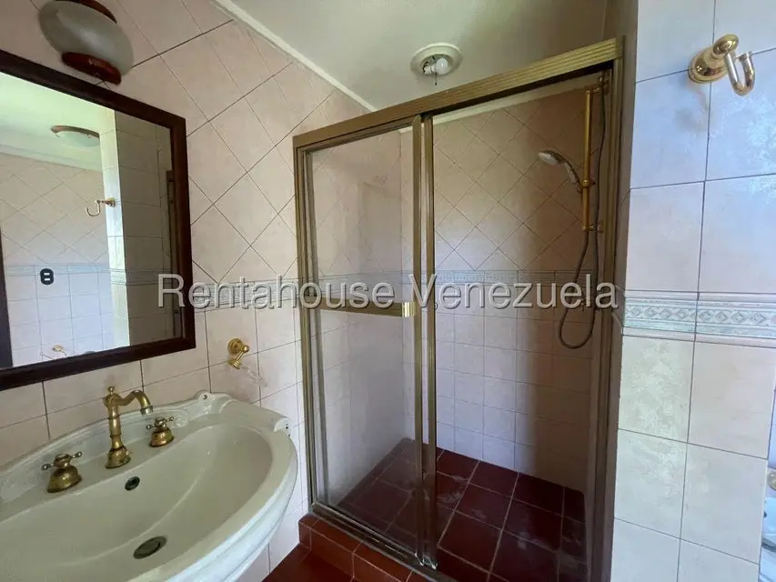 Casa (1 Nivel) en Venta en Finca Campo Alegre, Miranda - 72