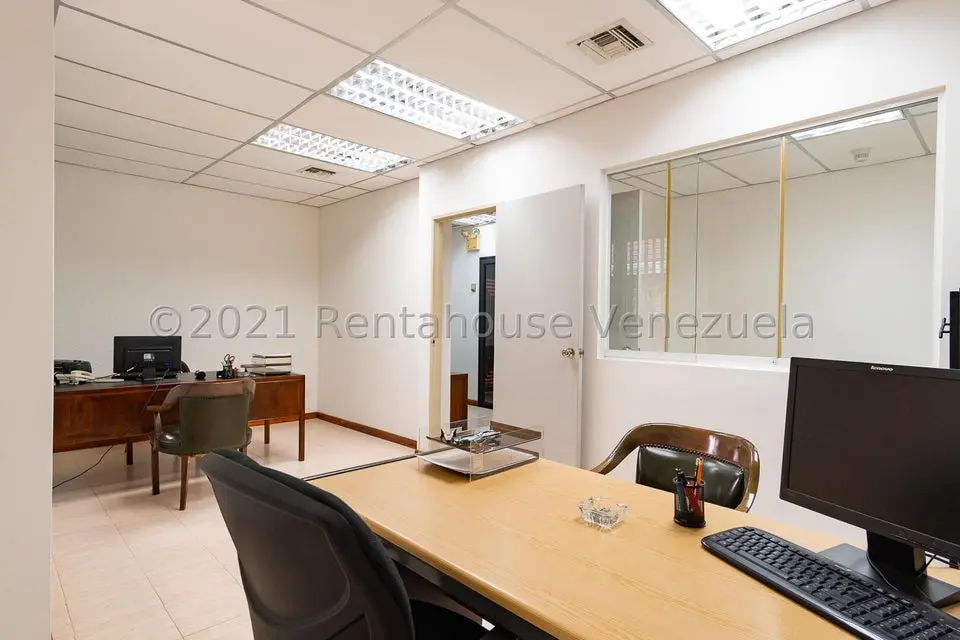 Comercial (Edificio) en Venta en Los Ruices, Distrito Metropolitano - 12