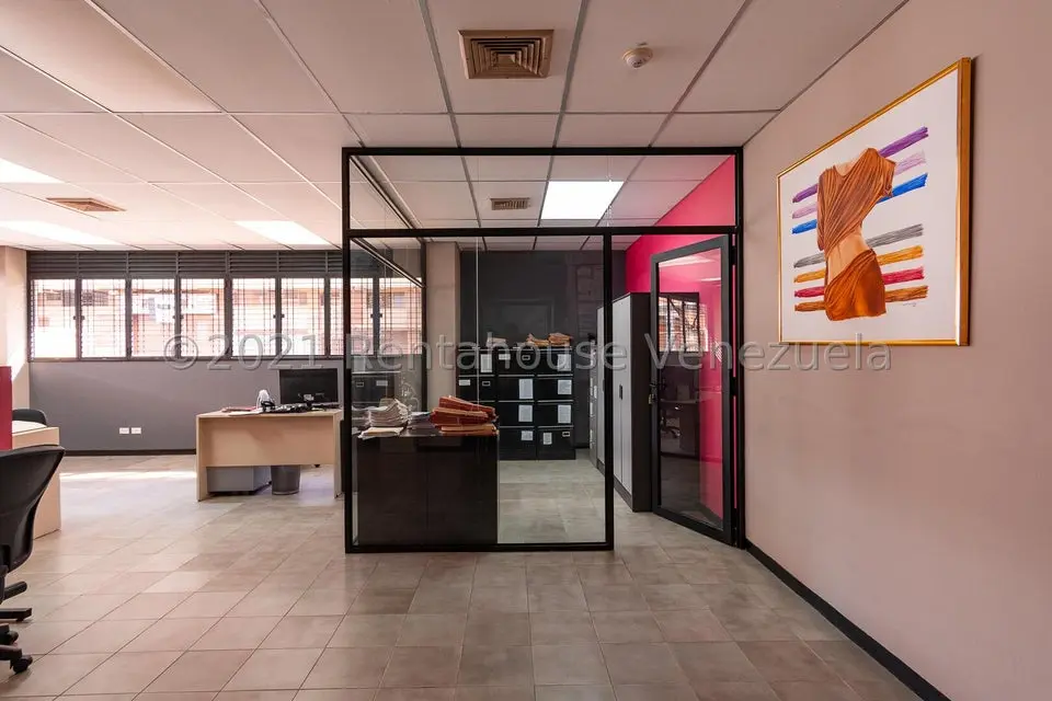 Comercial (Edificio) en Venta en Los Ruices, Distrito Metropolitano - 20