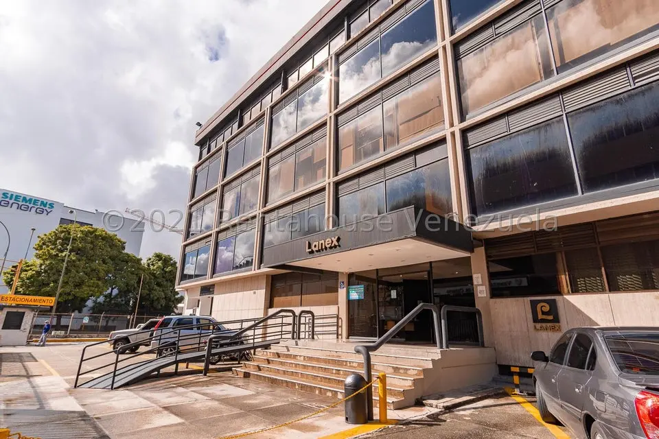 Comercial (Edificio) en Venta en Los Ruices, Distrito Metropolitano - 3