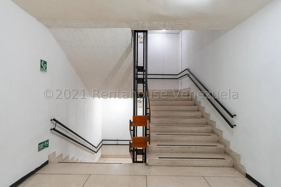 Comercial (Edificio) en Venta en Los Ruices, Distrito Metropolitano - 35