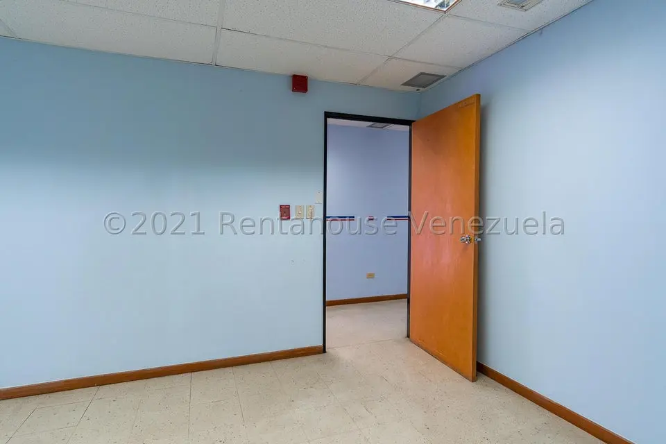 Comercial (Edificio) en Venta en Los Ruices, Distrito Metropolitano - 37