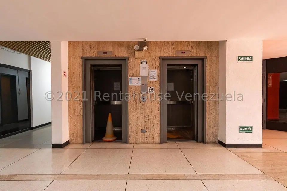 Comercial (Edificio) en Venta en Los Ruices, Distrito Metropolitano - 55