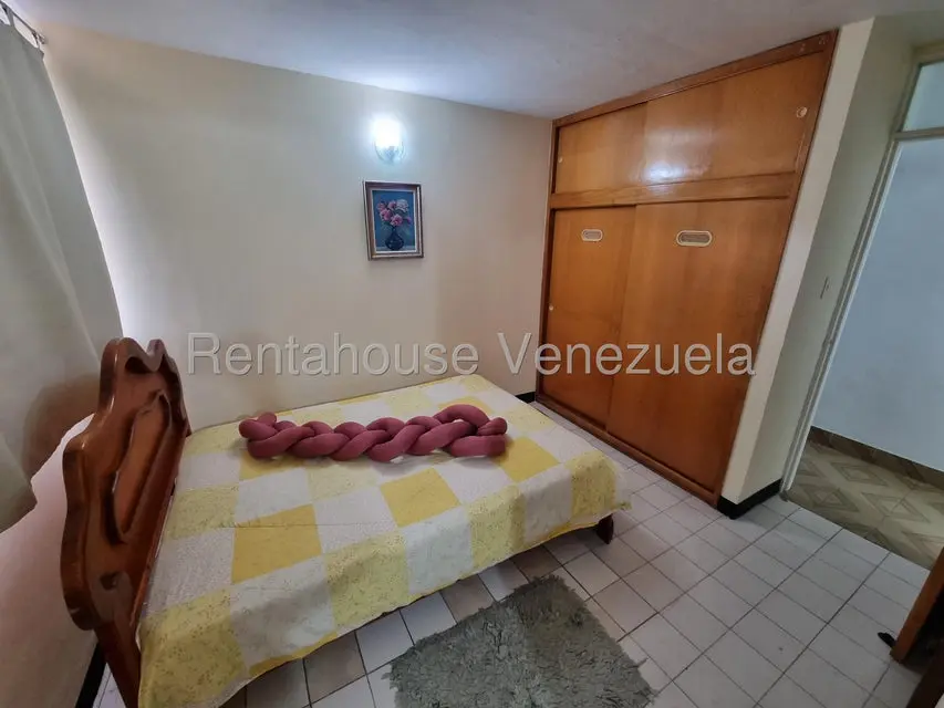 Apartamento (1 Nivel) en Venta en Avenida Las Americas, Merida - 12