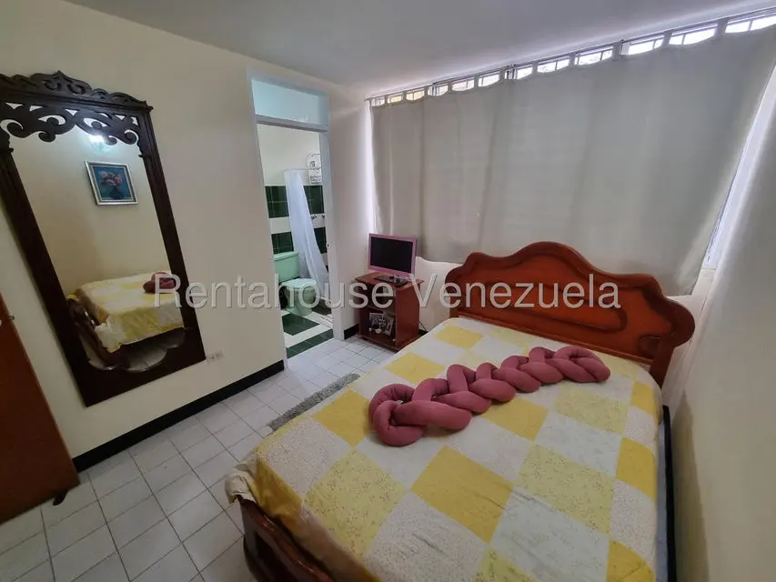 Apartamento (1 Nivel) en Venta en Avenida Las Americas, Merida - 13
