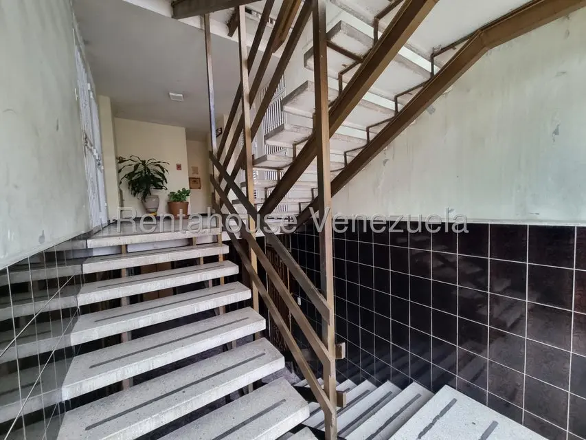 Apartamento (1 Nivel) en Venta en Avenida Las Americas, Merida - 20