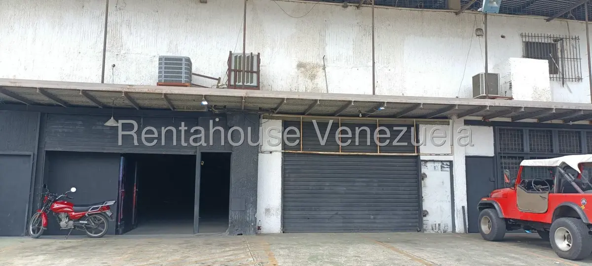 Comercial (Local Comercial) en Venta en Sector Sucua, Miranda - 18