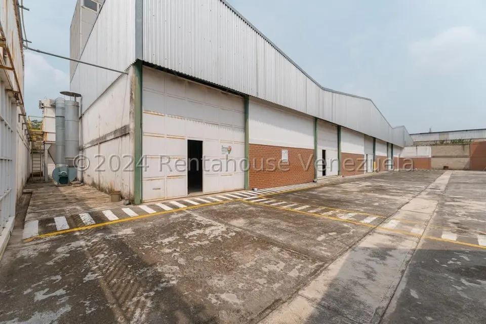 Comercial (Industrial) en Venta en Jardines de Cagua, Aragua - 12