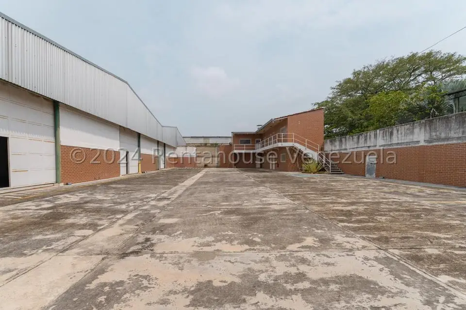 Comercial (Industrial) en Venta en Jardines de Cagua, Aragua - 13