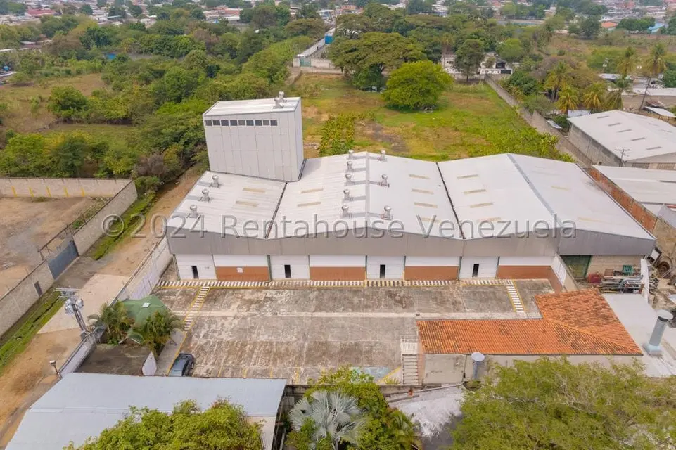 Comercial (Industrial) en Venta en Jardines de Cagua, Aragua - 3