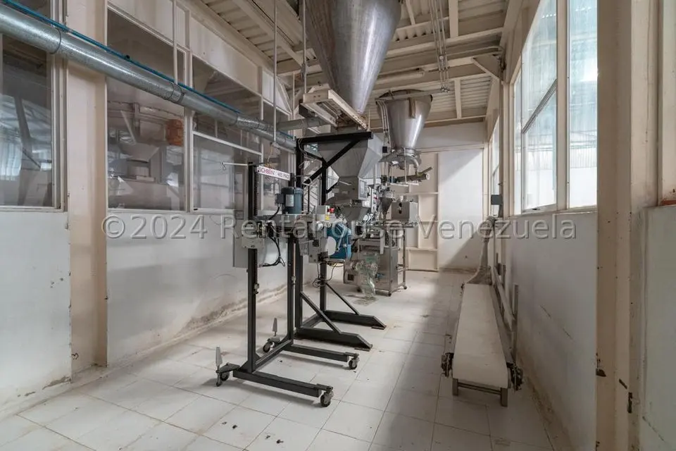 Comercial (Industrial) en Venta en Jardines de Cagua, Aragua - 23