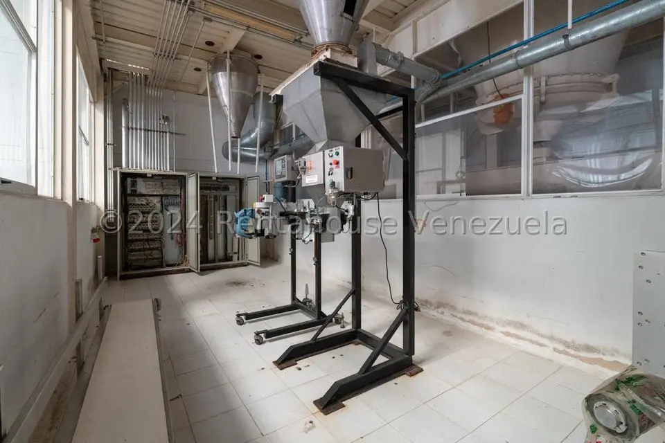 Comercial (Industrial) en Venta en Jardines de Cagua, Aragua - 24