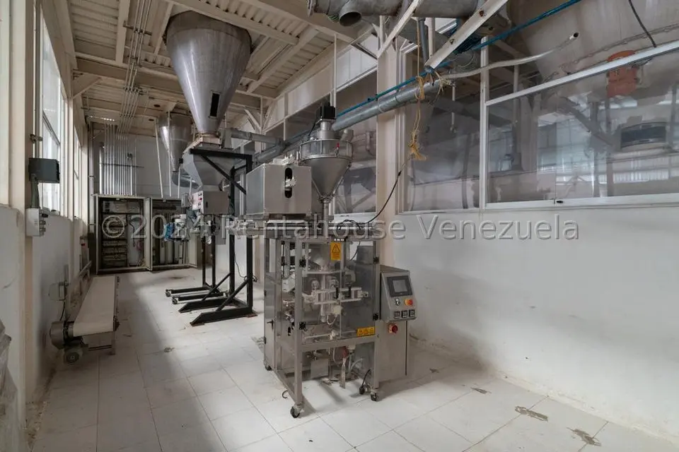 Comercial (Industrial) en Venta en Jardines de Cagua, Aragua - 25