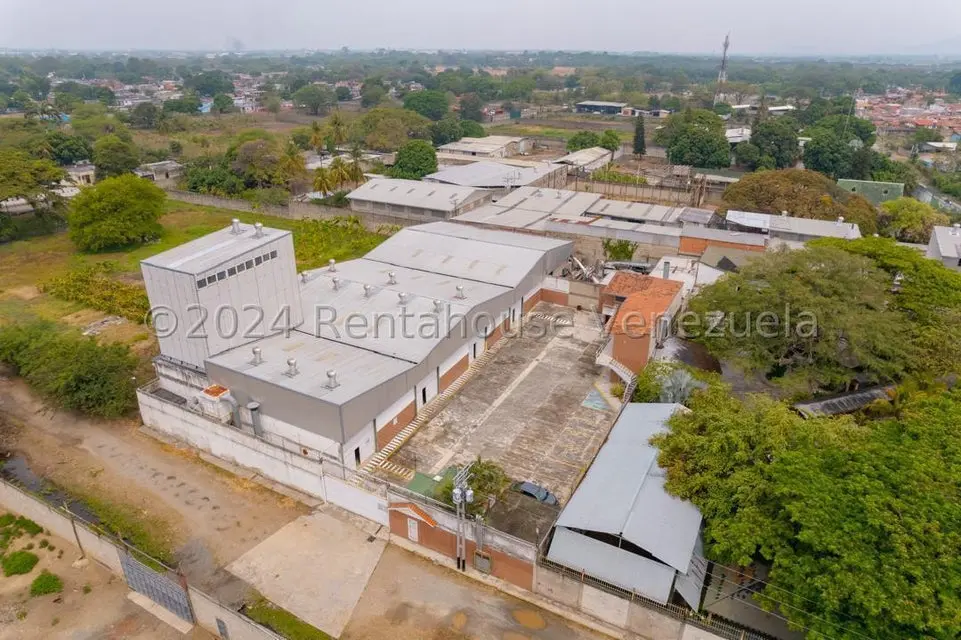 Comercial (Industrial) en Venta en Jardines de Cagua, Aragua - 4
