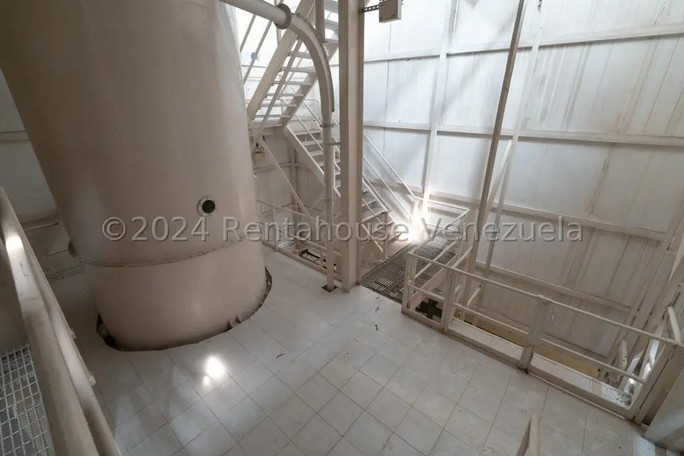 Comercial (Industrial) en Venta en Jardines de Cagua, Aragua - 36