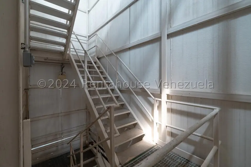 Comercial (Industrial) en Venta en Jardines de Cagua, Aragua - 37