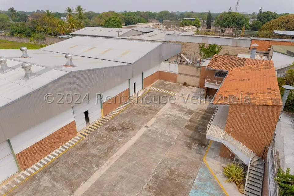 Comercial (Industrial) en Venta en Jardines de Cagua, Aragua - 56