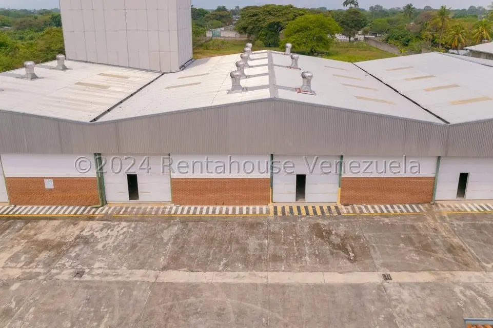 Comercial (Industrial) en Venta en Jardines de Cagua, Aragua - 57