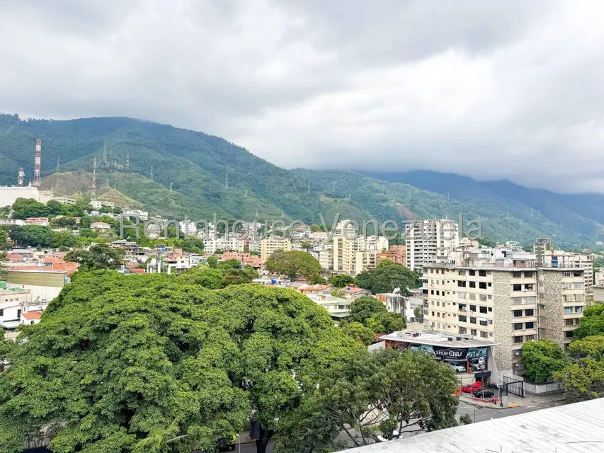 Apartamento (1 Nivel) en Venta en Los Caobos, Distrito Metropolitano - 23