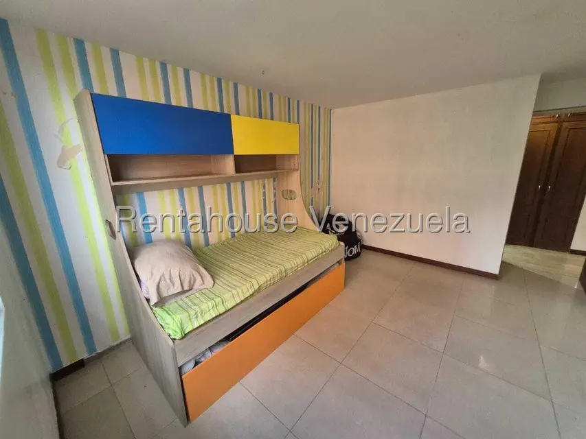 Apartamento (1 Nivel) en Venta en Colinas de La Tahona, Distrito Metropolitano - 14