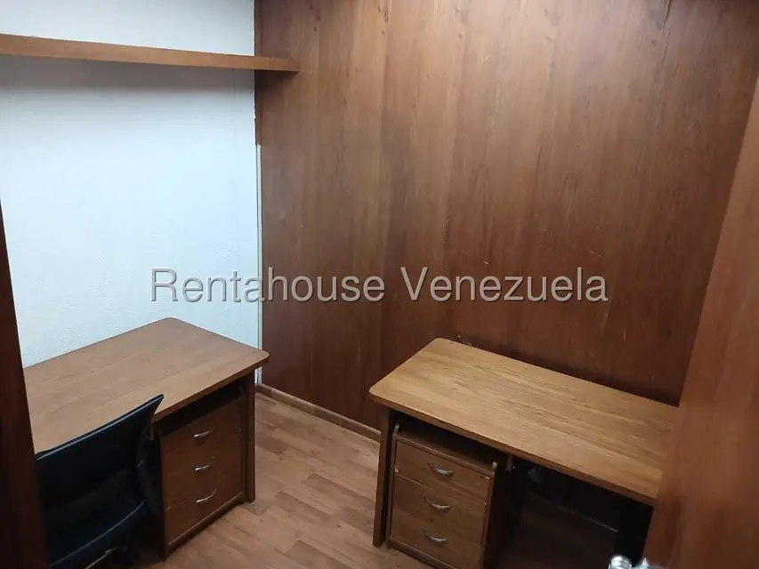 Comercial (Oficina) en Alquiler en Santa Paula, Distrito Metropolitano - 14