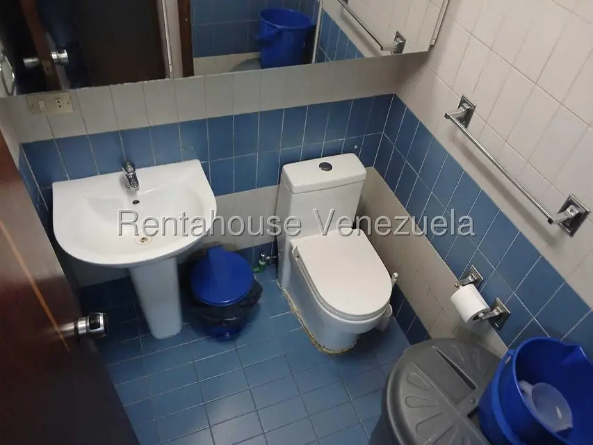 Comercial (Oficina) en Alquiler en Santa Paula, Distrito Metropolitano - 15
