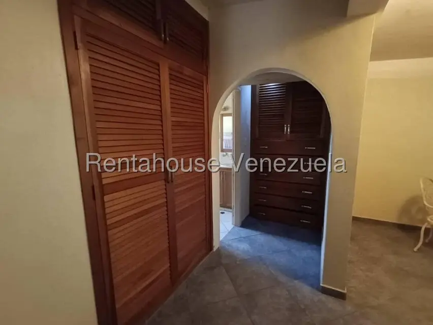 Casa (1 Nivel) en Alquiler en Zona Industrial, Monagas - 12