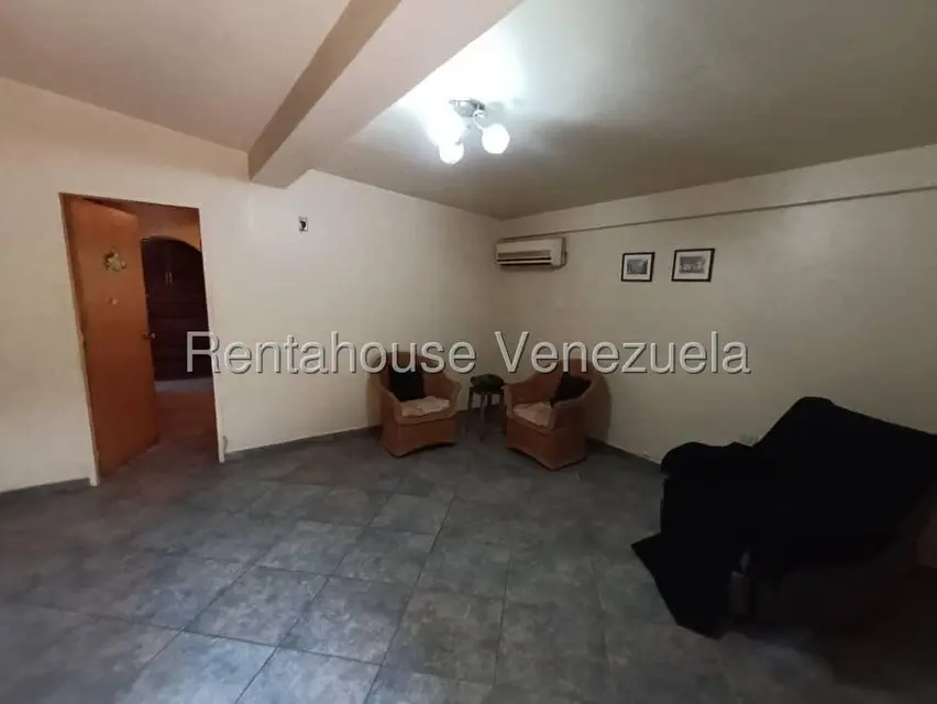 Casa (1 Nivel) en Alquiler en Zona Industrial, Monagas - 14