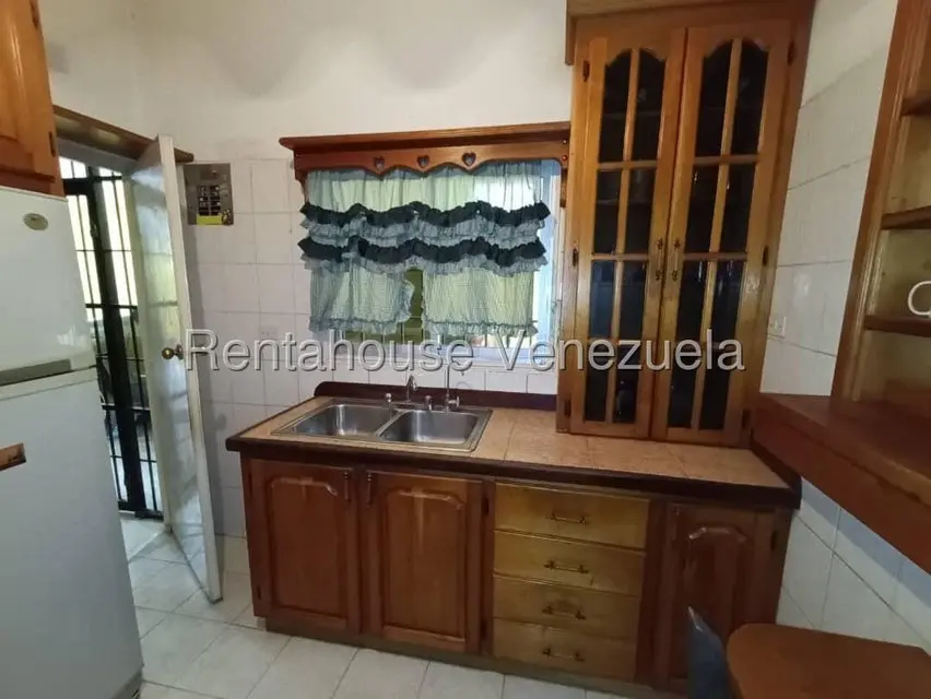 Casa (1 Nivel) en Alquiler en Zona Industrial, Monagas - 5