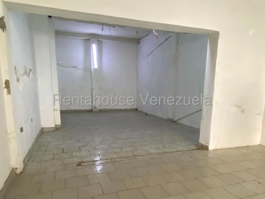 Comercial (Local Comercial) en Alquiler en Puente Hierro, Distrito Metropolitano - 5