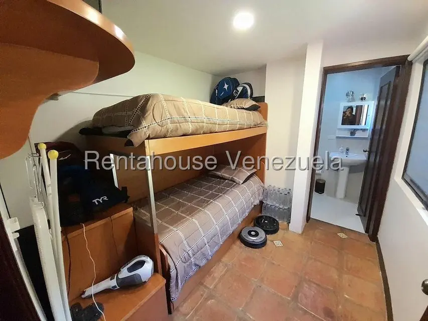Townhouse (1 Nivel) en Venta en La Tahona, Distrito Metropolitano - 21