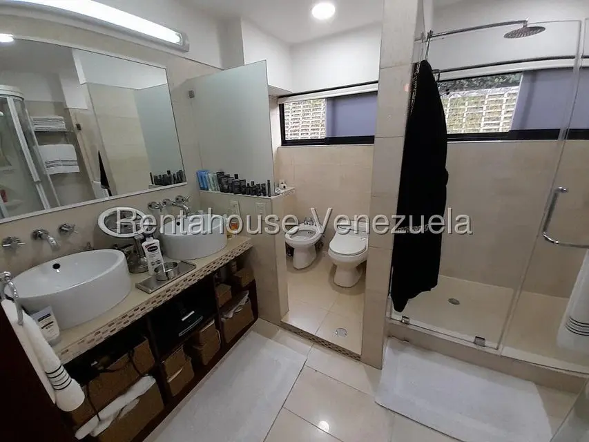 Townhouse (1 Nivel) en Venta en La Tahona, Distrito Metropolitano - 28