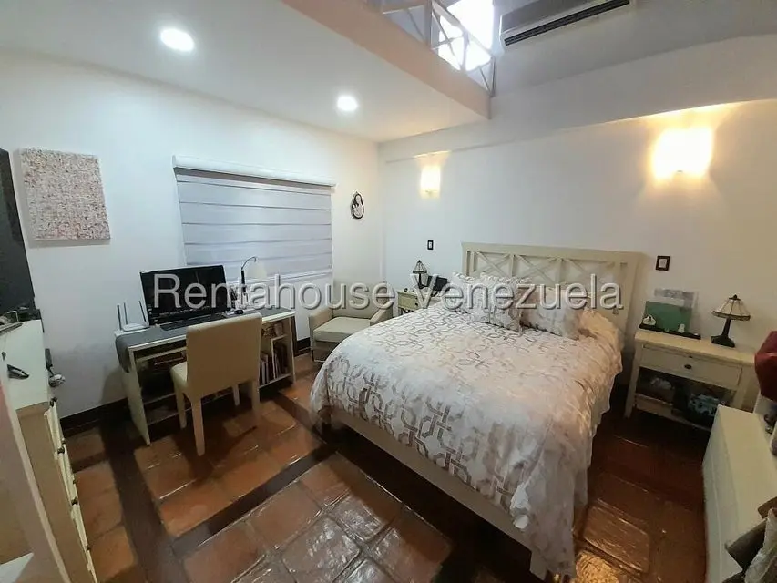 Townhouse (1 Nivel) en Venta en La Tahona, Distrito Metropolitano - 30