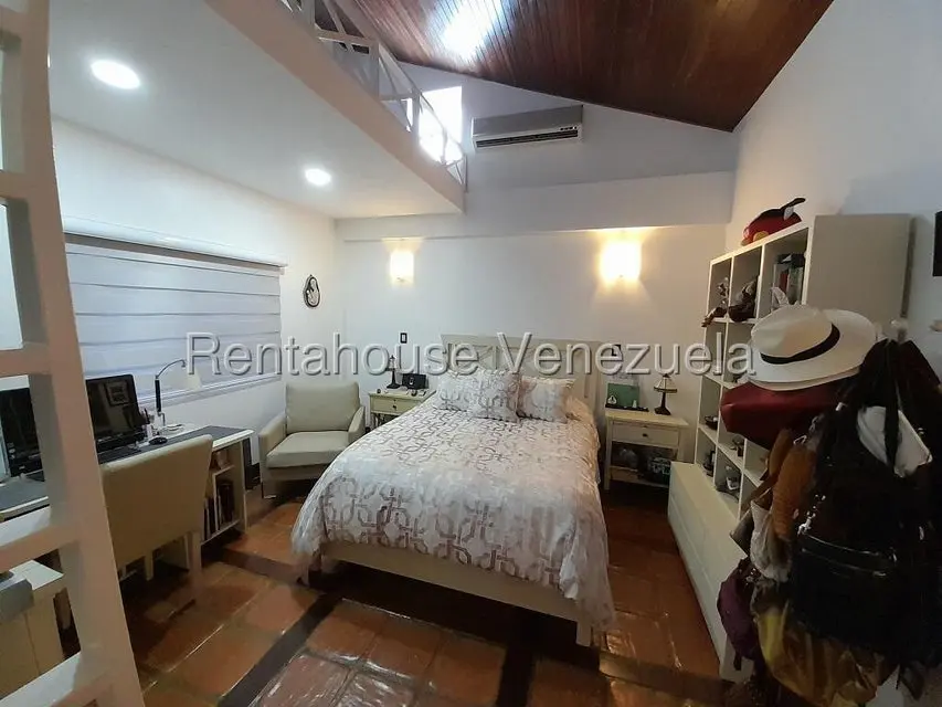 Townhouse (1 Nivel) en Venta en La Tahona, Distrito Metropolitano - 32
