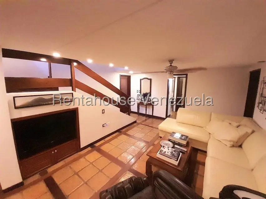 Townhouse (1 Nivel) en Venta en La Tahona, Distrito Metropolitano - 37