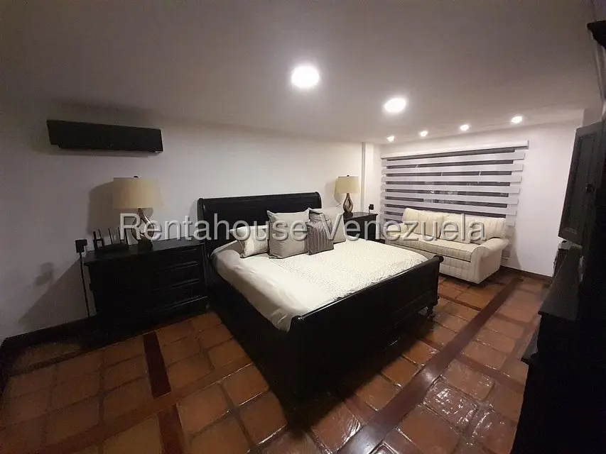 Townhouse (1 Nivel) en Venta en La Tahona, Distrito Metropolitano - 40