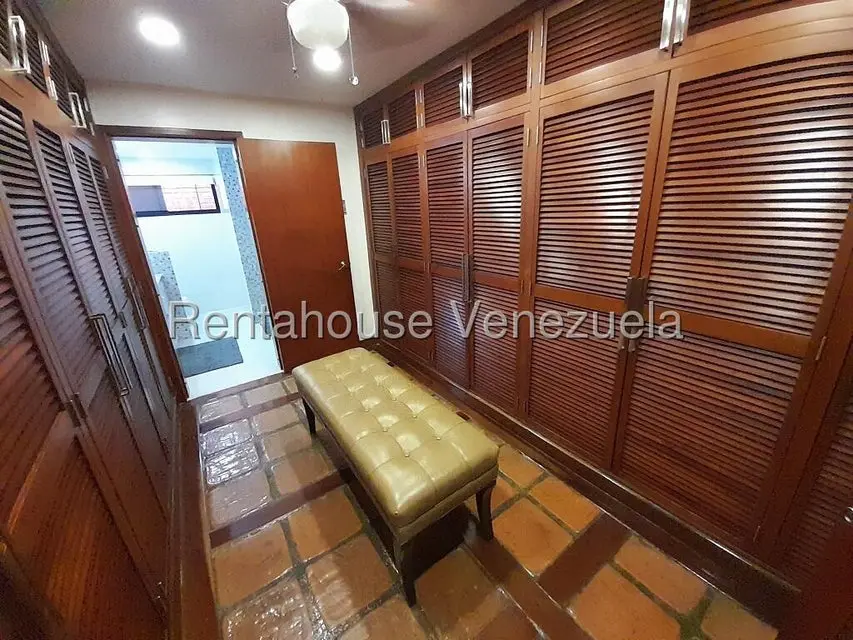 Townhouse (1 Nivel) en Venta en La Tahona, Distrito Metropolitano - 42