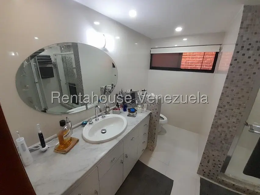Townhouse (1 Nivel) en Venta en La Tahona, Distrito Metropolitano - 43