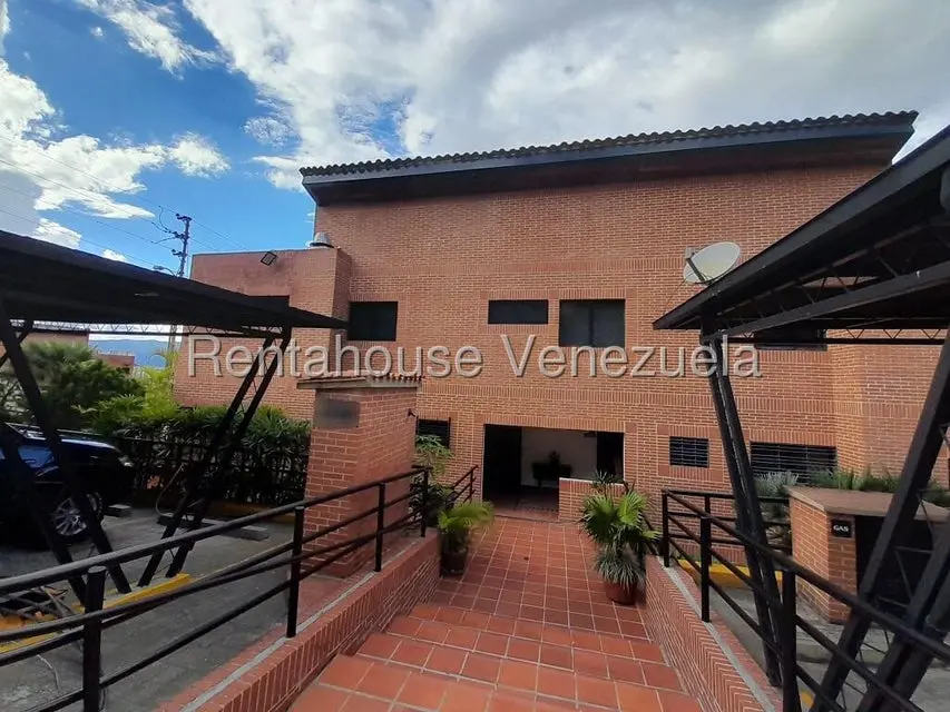 Townhouse (1 Nivel) en Venta en La Tahona, Distrito Metropolitano - 60